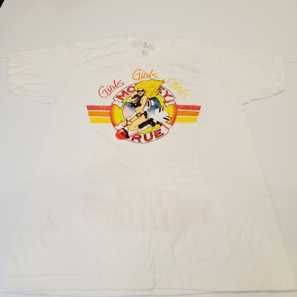 Motley Crue The Stadium Tour 2022 Official Merch Graphic Tee Size Large NEW!